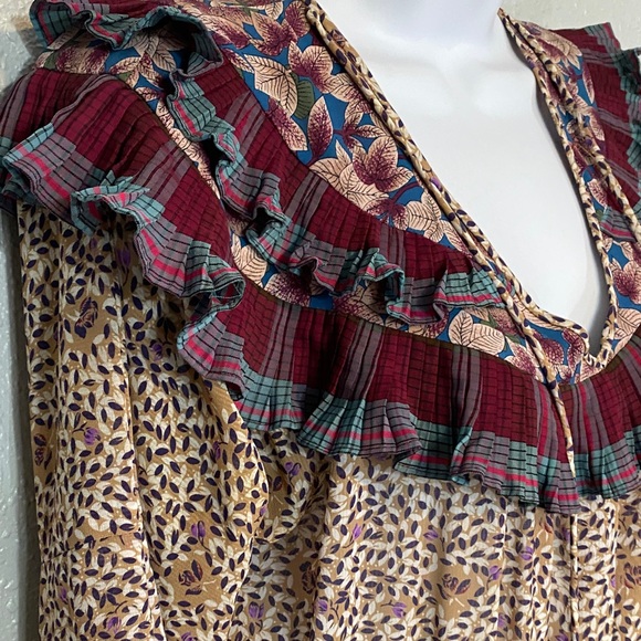 VNTG Diane Freis Long Sleeve Mixed Prints Floral Dress Ruffle Detail & Pockets - Picture 3 of 13